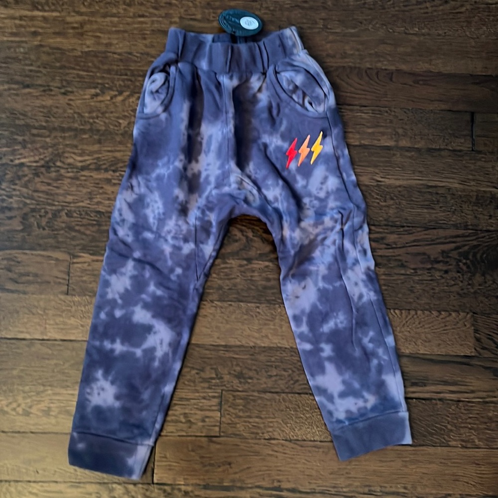 Boys the dye blue jogger. Brand new.